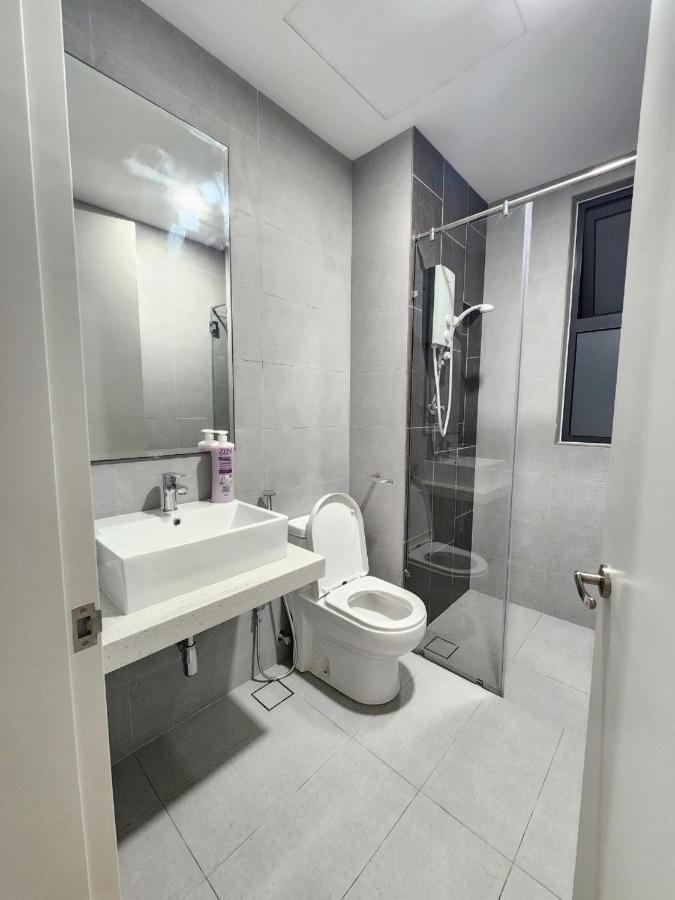 Mucihome Clio 3R2B, Putrajaya Condo Near To Ioi City Mall, Alamanda, Hospital Serdang, Wetland Studio Kru Dll- Non Smoking Home For Malaysian Only Экстерьер фото